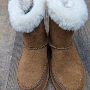 Billy Brown Fur toped boots Toddler 10